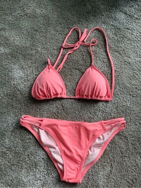 Victoria’s Secret Women’s Coral Pink Triangle Bikini Set Size L